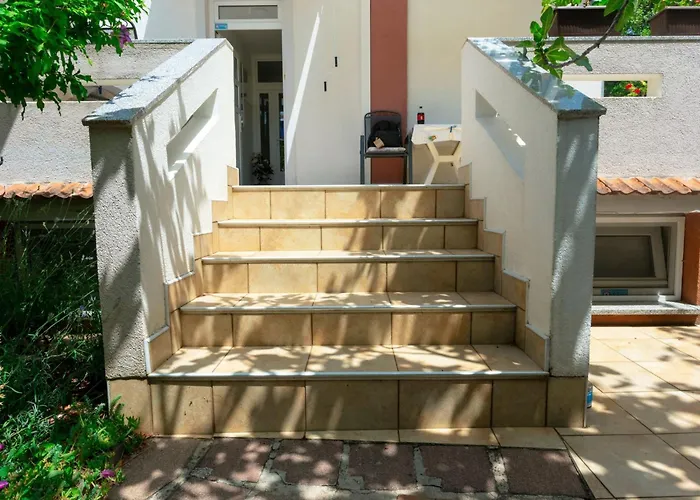 דירה Buka Calm Vii' By Interhome *